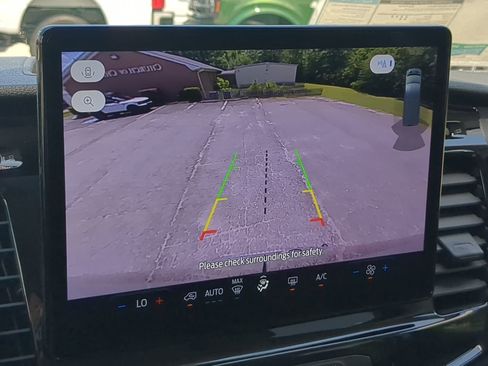 New 2025 Ford Transit 350 XLT image 18