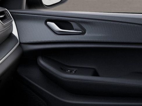 New 2025 Jeep Grand Cherokee Altitude image 25