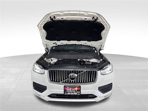 Used 2020 Volvo XC90 T6 Momentum w/ Protection Package Premier AWD/4WD image 11