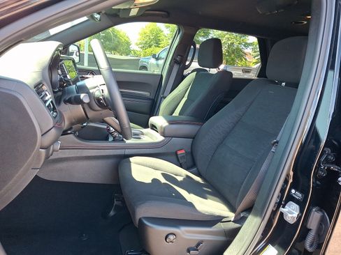 Used 2025 Dodge Durango GT AWD/4WD image 17