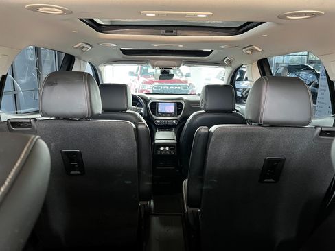 Used 2021 GMC Acadia Denali w/ GMC Pro Grade Package AWD/4WD image 26