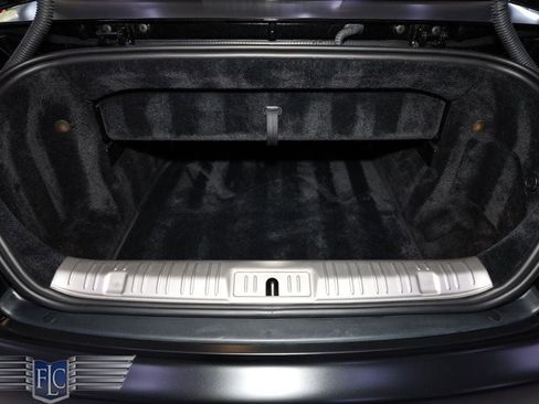 Used 2021 Rolls-Royce Dawn image 42