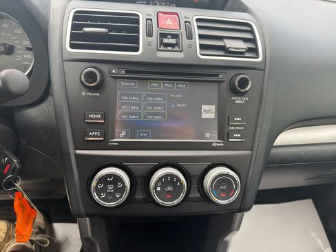 Used 2018 Subaru Forester 2.5i w/ Alloy Wheel Package AWD/4WD image 16