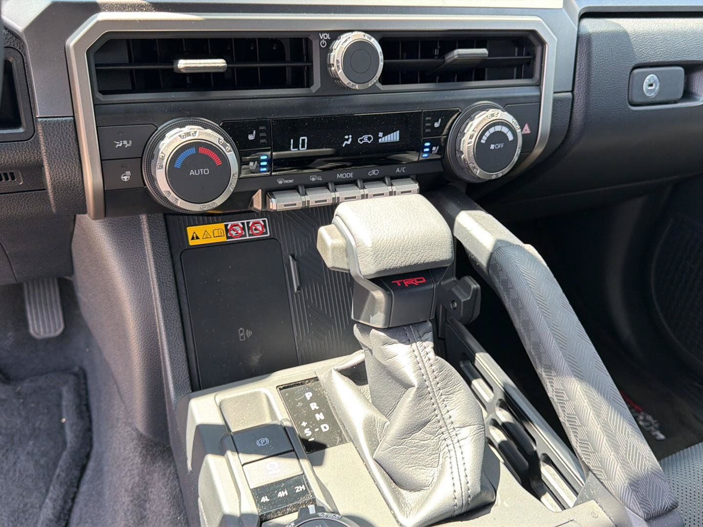Certified 2026 Toyota 4Runner TRD Off-Road Premium AWD/4WD image 22
