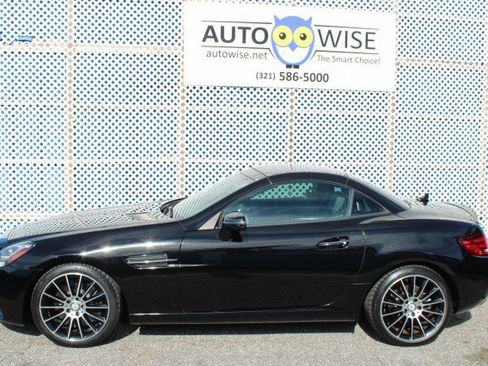 Used 2019 Mercedes-Benz SLC 300 image 7