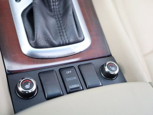 Used 2017 INFINITI QX50 AWD w/ Premium Plus Package image 44