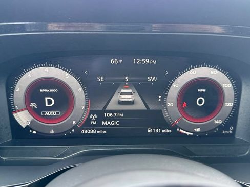 Used 2023 Nissan Pathfinder Platinum AWD/4WD image 14