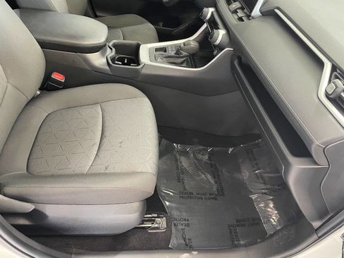 Used 2023 Toyota RAV4 XLE image 29