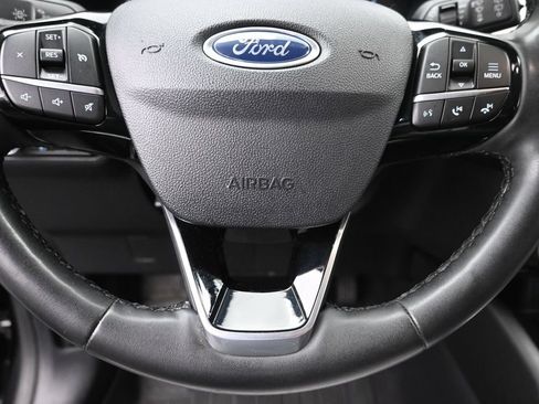 Used 2022 Ford Escape SE w/ SE Sport Appearance Package AWD/4WD image 19