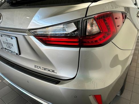 Used 2019 Lexus RX 350L w/ Premium Package image 37