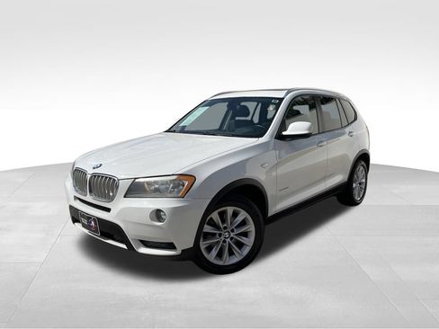 Used 2014 BMW X3 xDrive28i AWD/4WD image 1
