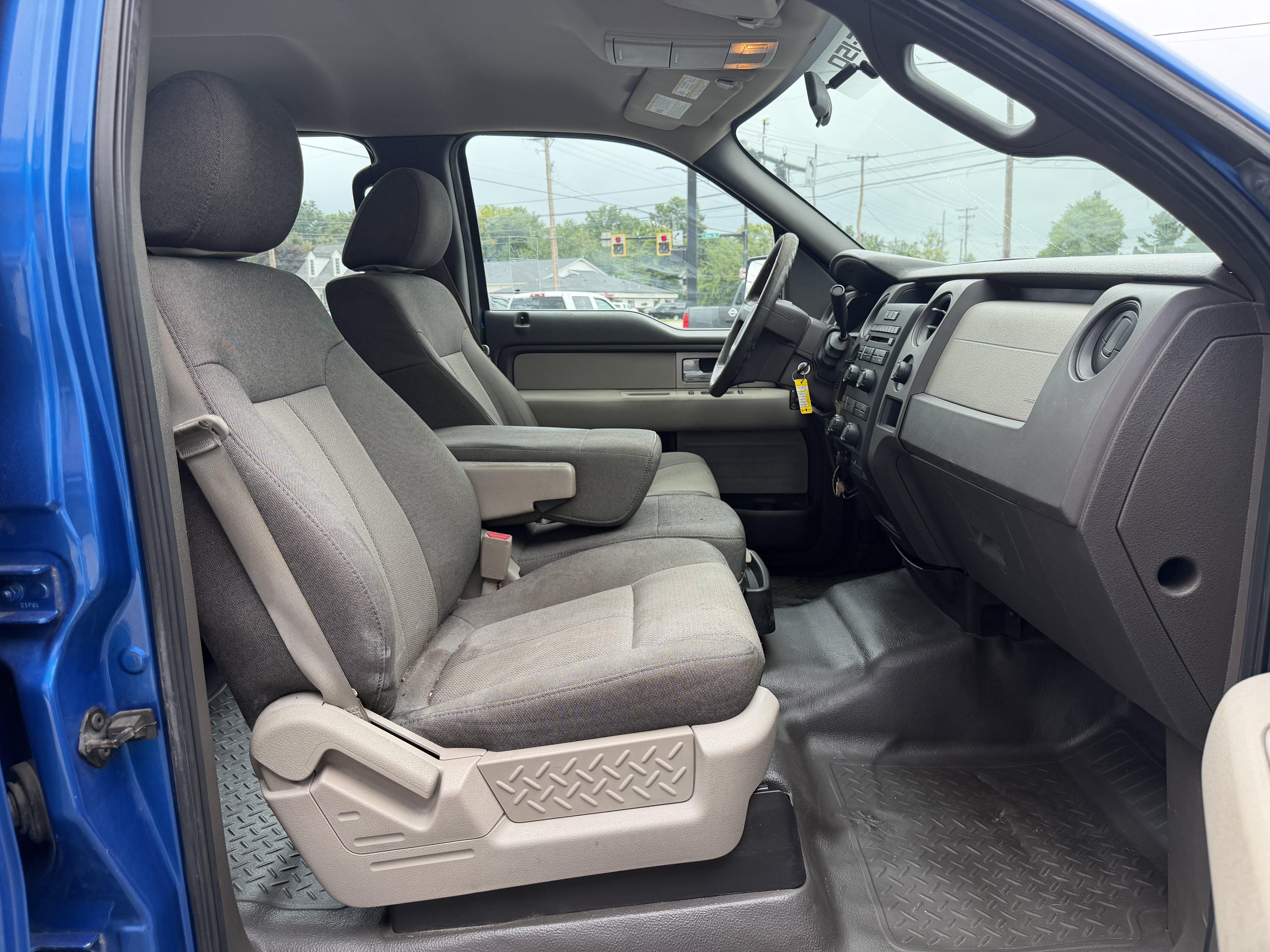 Used 2010 Ford F150 XL RWD image 12