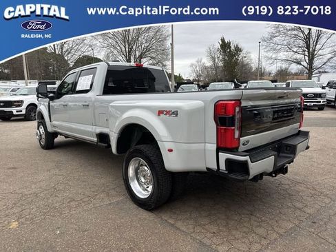 Used 2025 Ford F450 Platinum w/ FX4 Off-Road Package image 6