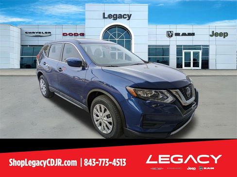 Used 2020 Nissan Rogue S image 1