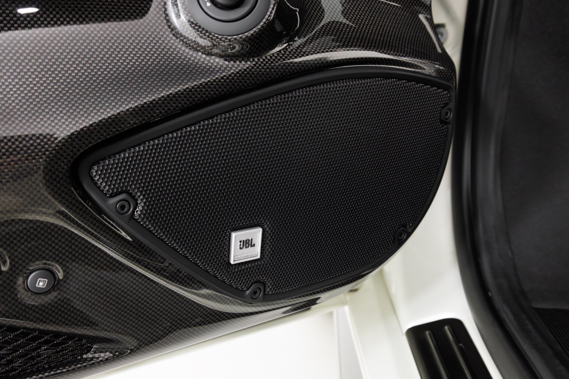 Used 2020 Ferrari 488 Pista Coupe RWD image 33