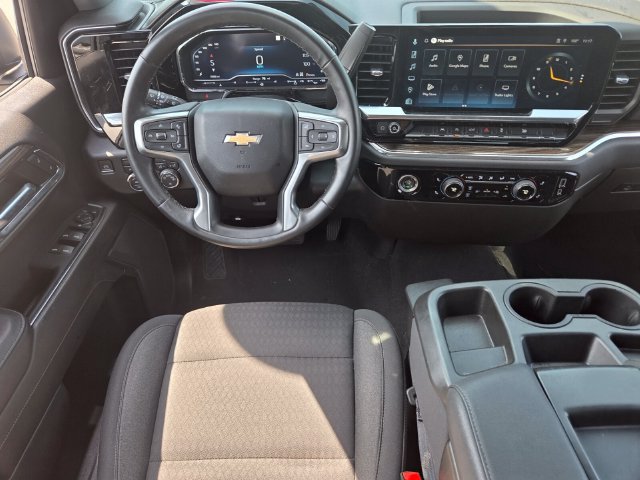 Used 2023 Chevrolet Silverado 1500 LT AWD/4WD image 12