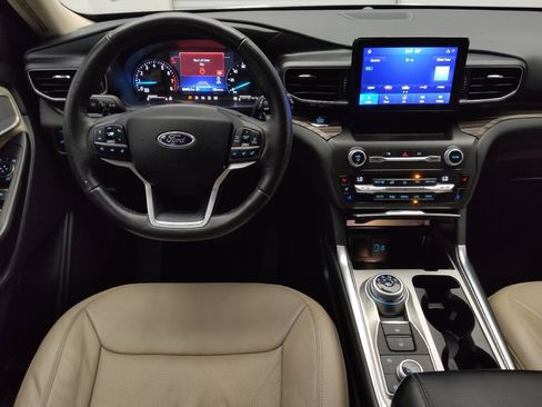 Used 2020 Ford Explorer Limited image 22