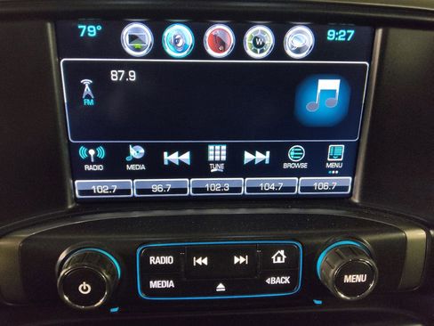 Used 2016 Chevrolet Silverado 1500 LT RWD image 25