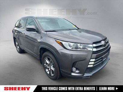 Certified 2017 Toyota Highlander Limited Platinum