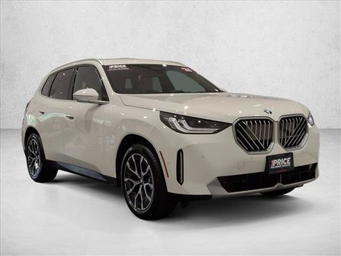 Certified 2026 BMW X3 xDrive30i w/ Convenience Package AWD/4WD image 3