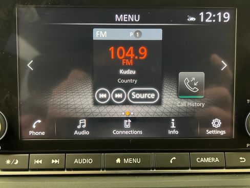 Used 2024 Nissan Rogue SV AWD/4WD image 52