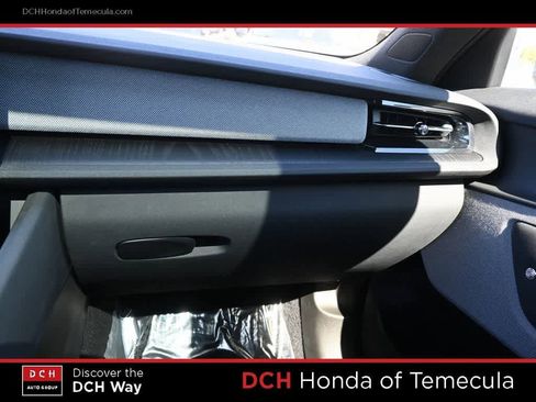 Used 2021 Polestar Polestar 2 w/ Performance Package image 13