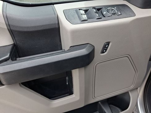 Used 2021 Ford F250 XL w/ STX Appearance Package image 13