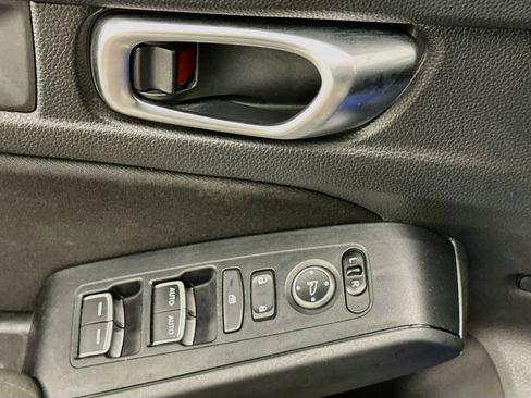 Used 2024 Honda Civic LX image 15