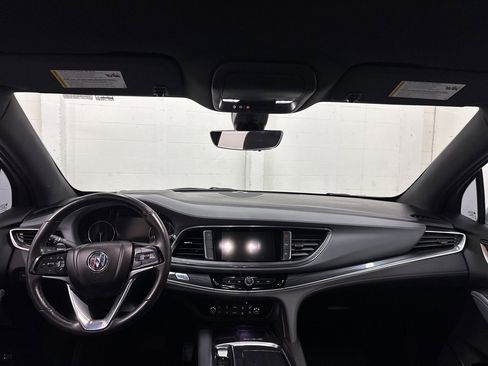 Used 2024 Buick Enclave Premium image 60