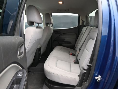 Used 2019 Chevrolet Colorado W/T w/ WT Convenience Package AWD/4WD image 24