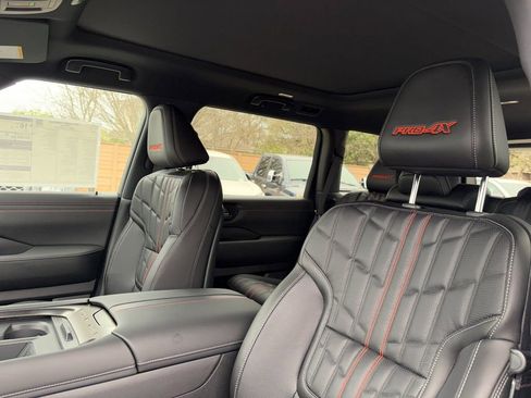 New 2026 Nissan Armada PRO-4X AWD/4WD image 8