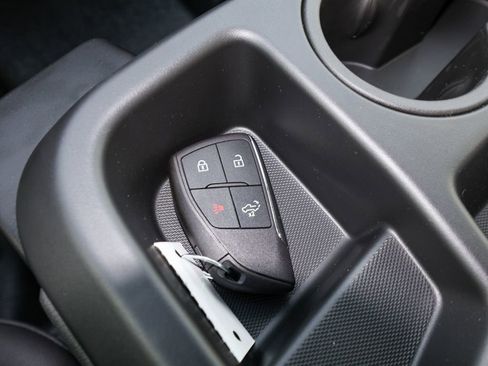 New 2026 GMC Sierra 1500 Pro image 16