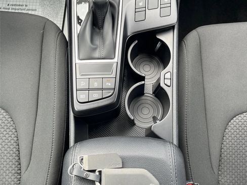 Used 2026 Kia Sportage LX w/ LX Convenience Package FWD image 19