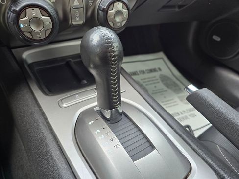 Used 2011 Chevrolet Camaro SS RWD image 18