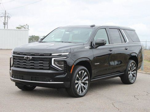 New 2026 Chevrolet Tahoe High Country image 2