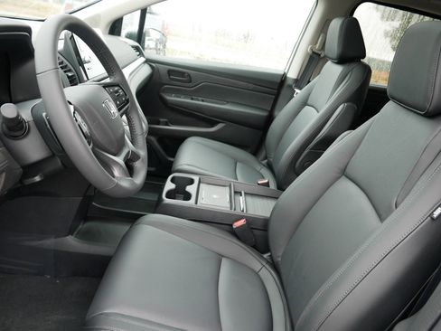 New 2026 Honda Odyssey EX-L image 5