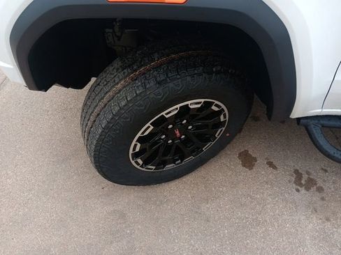 New 2026 GMC Canyon AT4 w/ Technology Plus Package image 35