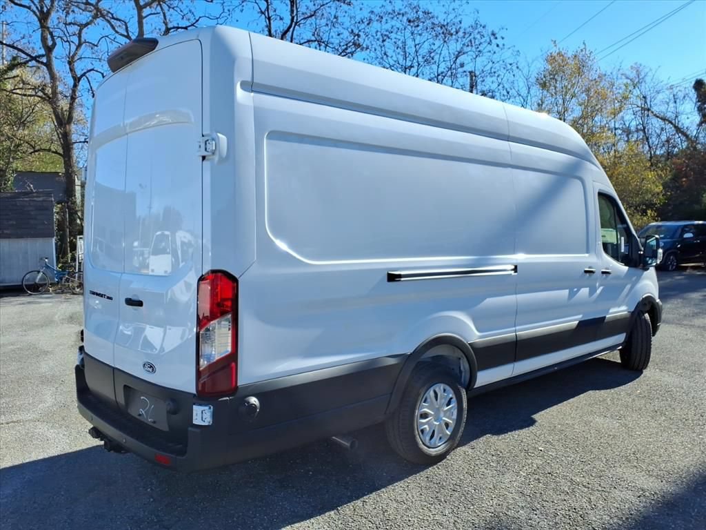 New 2026 Ford Transit 350 148 High Roof Extended w/ Load Area Protection Package RWD image 5