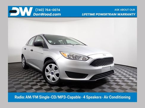 Used 2017 Ford Focus S FWD image 1