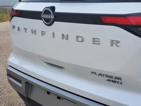 New 2025 Nissan Pathfinder Platinum w/ Cargo Package image 6