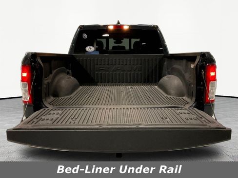 Used 2019 RAM 1500 Big Horn AWD/4WD image 7