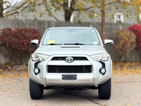 Used 2019 Toyota 4Runner TRD Off-Road Premium image 9