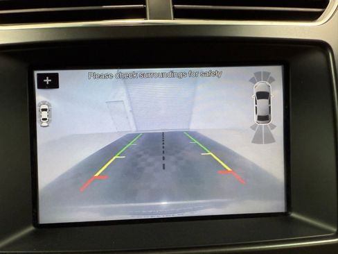 Used 2018 Ford Explorer Limited image 19