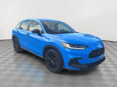 Certified 2026 Honda HR-V Sport image 4