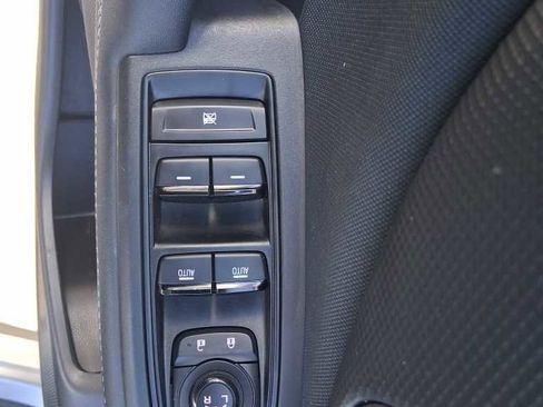 Used 2023 Subaru Forester Premium image 15