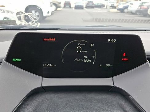 New 2026 Toyota Prius LE image 17