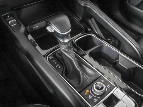 Used 2021 Kia Telluride S AWD/4WD image 33