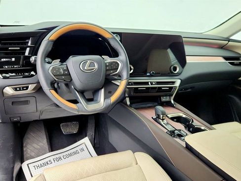 Used 2024 Lexus RX 350 image 13