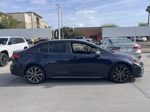 Used 2020 Toyota Corolla SE image 3