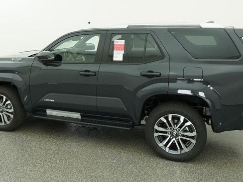 New 2026 Toyota 4Runner Limited AWD/4WD image 7